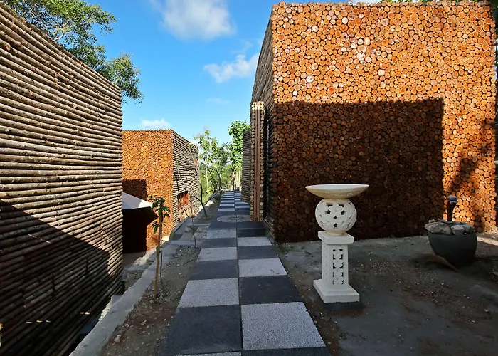 Kabeh Jati Garden & Restaurant Casa de hóspedes Tanglad