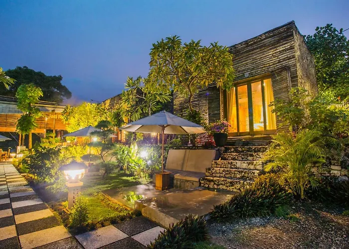 Kabeh Jati Garden & Restaurant